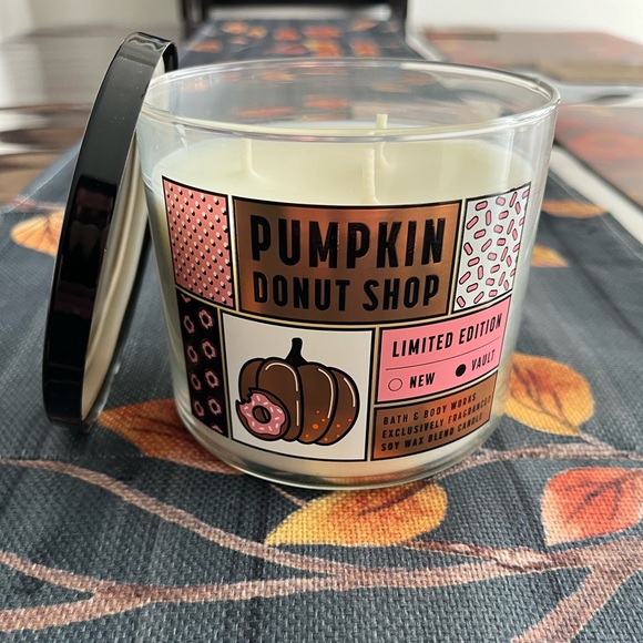 Bath & Body Works Other - Bath and Body Works Pumpkin Donut Shop 3-Wick Candle